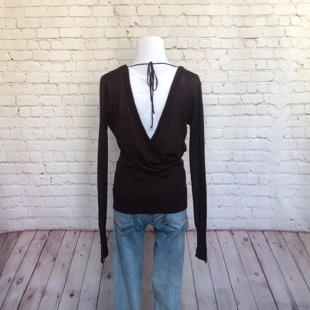 📦SOLD📦Open Back Sweater